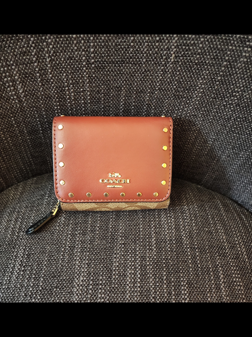 NWOT Coach Signature Canvas Wallet with Brown Leather and Gold Hardware
